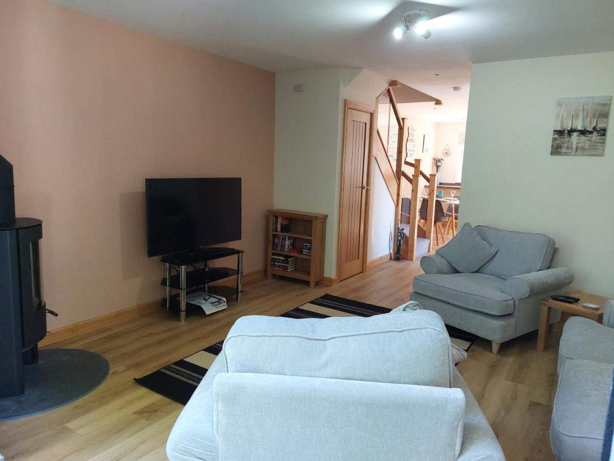 Two Bedroom Cottage - Country Lane -10 Min Walk To Perranporth Beach Extérieur photo